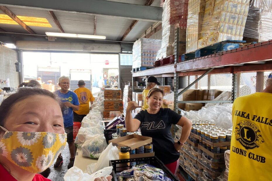 East Hawaii Lions & Waiakea Hawaiian Volcanic Water Packing