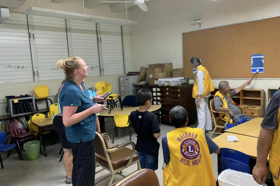 Keiki were screened at Kahakai Elementary with help from Project Vision and Lions from all over Hawaii island